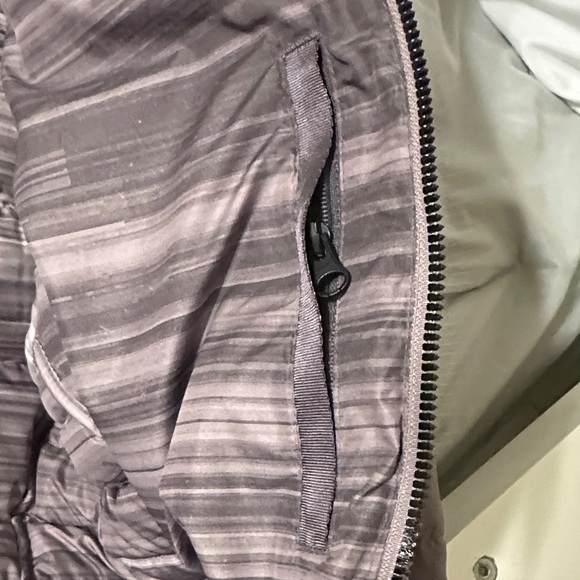 The North Face Women’s Metropolis Parka - Picture 9 of 11